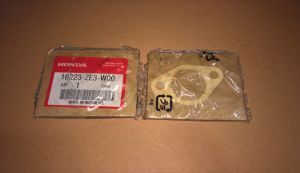 NEW (QTY 2) Honda GX-390 GX390 Insulator Gasket