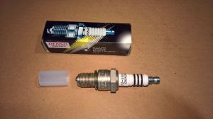 NEW TAKE OFF Nippon Denso Spark Plug W31ES-ZU W31ESZU 4063